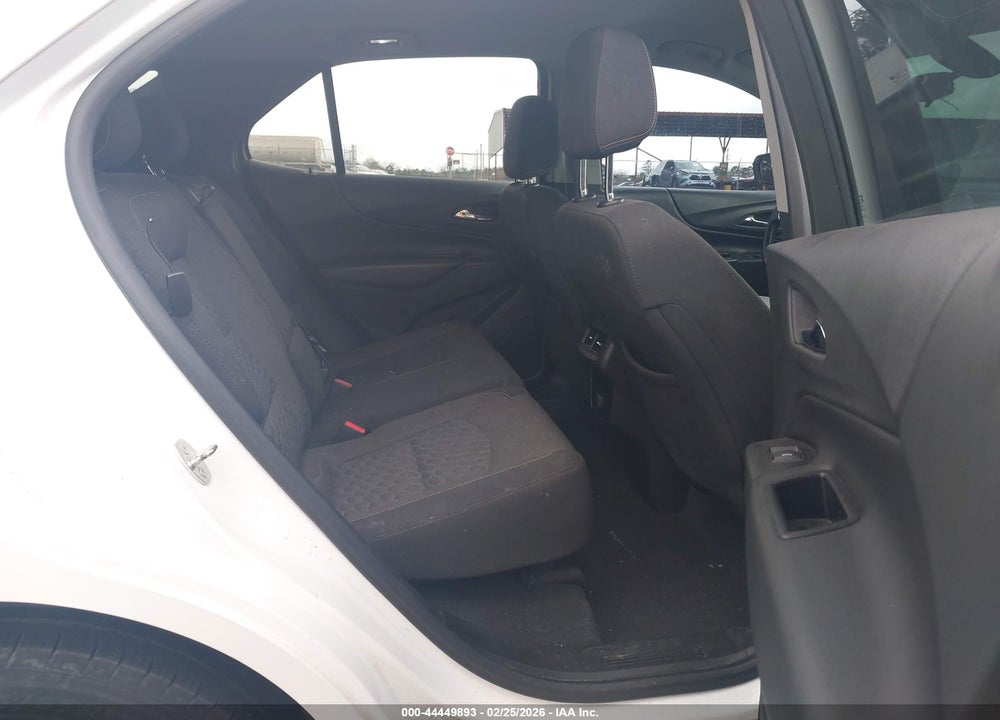 2018 CHEVROLET EQUINOX LT VIN: 2GNAXSEV4J6344379