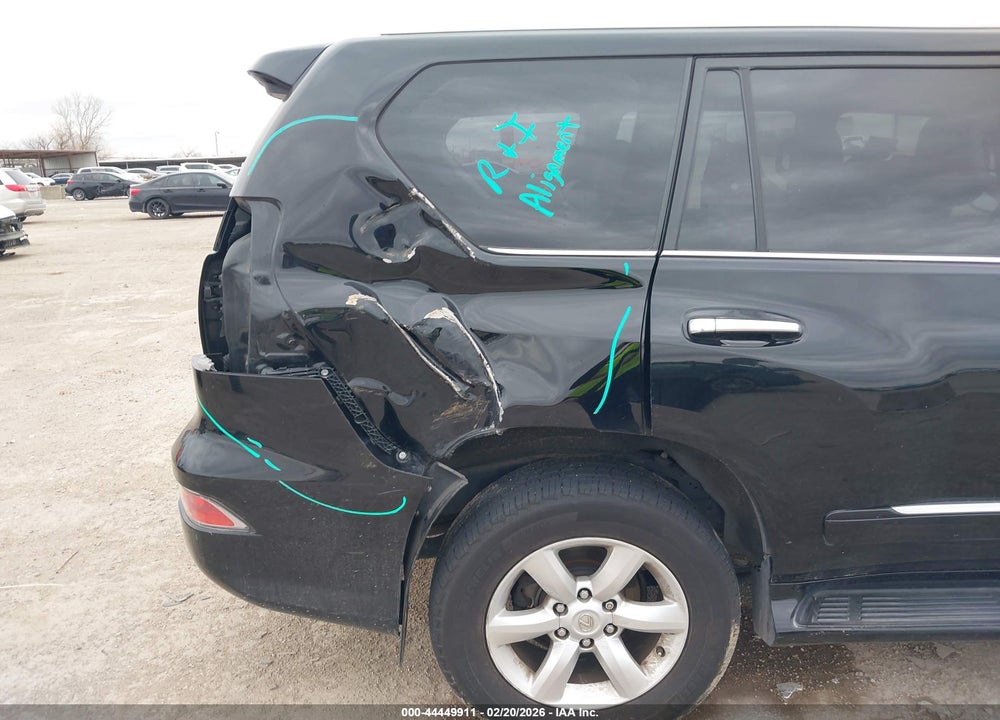 2014 LEXUS GX 460 VIN: JTJBM7FX2E5084369
