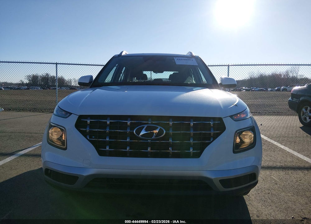 2023 HYUNDAI VENUE SEL VIN: KMHRC8A38PU242121