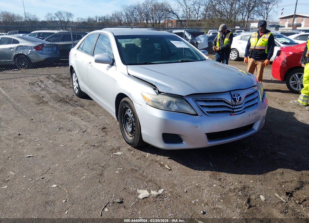 2011 TOYOTA CAMRY LE VIN: 4T1BF3EK3BU163820