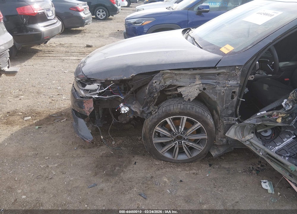 2019 KIA OPTIMA VIN: 5XXGT4L34KG378164