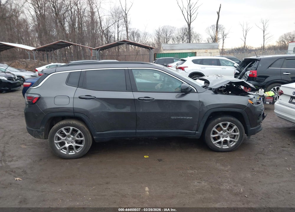2022 JEEP COMPASS LATITUDE LUX 4X4 VIN: 3C4NJDFB1NT117535
