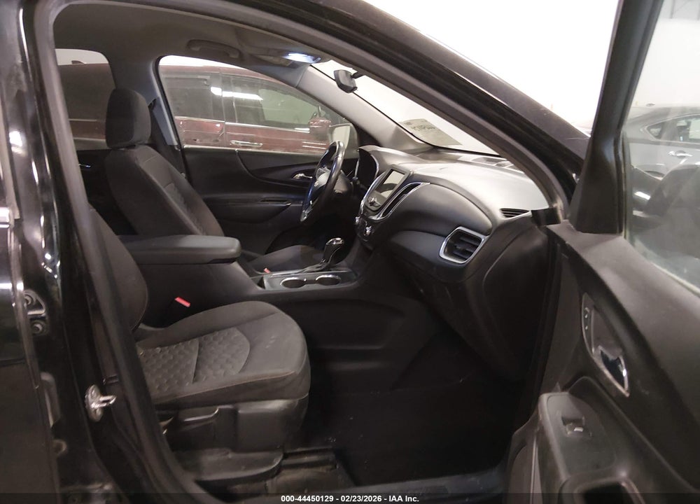 2019 CHEVROLET EQUINOX LT VIN: 3GNAXKEV2KL175055