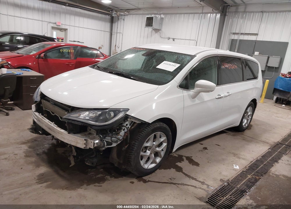 2019 CHRYSLER PACIFICA TOURING PLUS VIN: 2C4RC1FG3KR604644