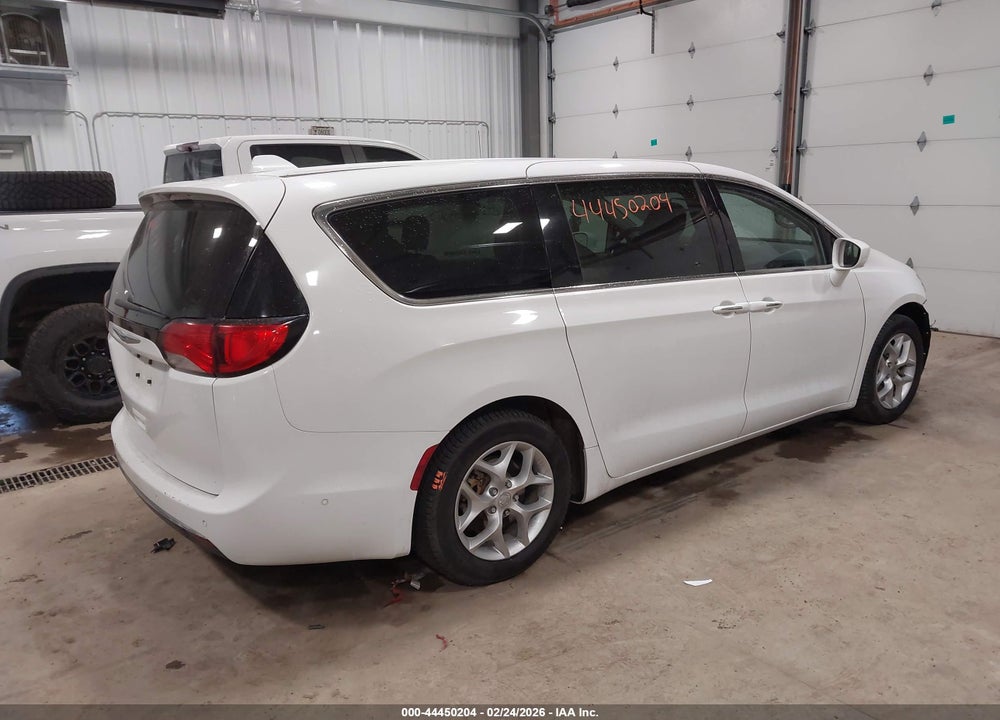 2019 CHRYSLER PACIFICA TOURING PLUS VIN: 2C4RC1FG3KR604644