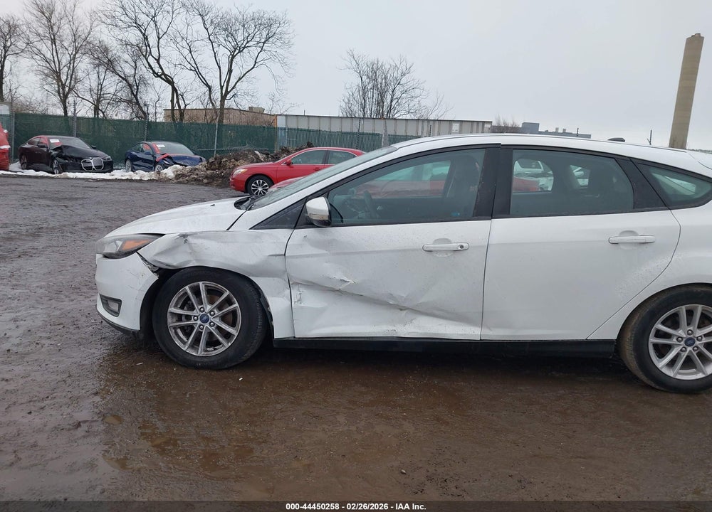 2017 FORD FOCUS SEL VIN: 1FADP3M27HL316876