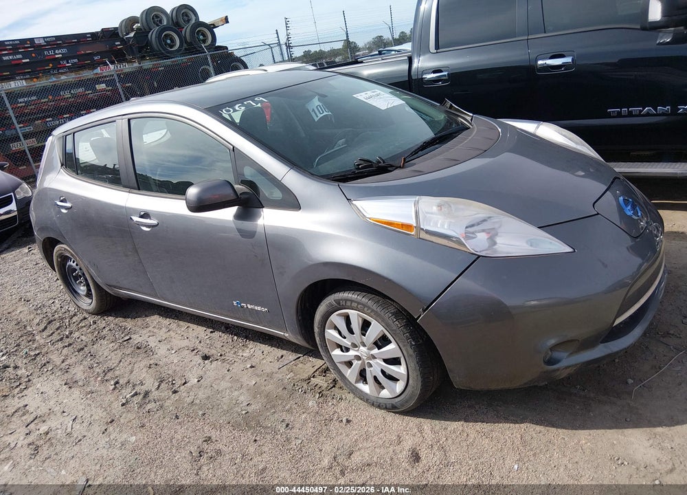 2015 NISSAN LEAF S VIN: 1N4AZ0CP7FC325518
