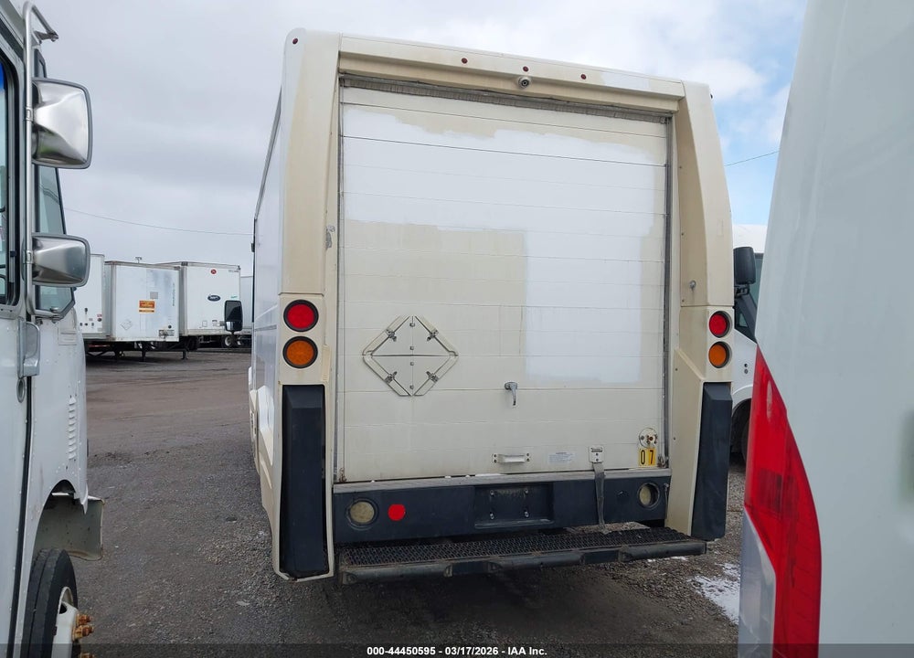 2013 ISUZU COMMERCIAL VAN VIN: JALB4T178D7W01632
