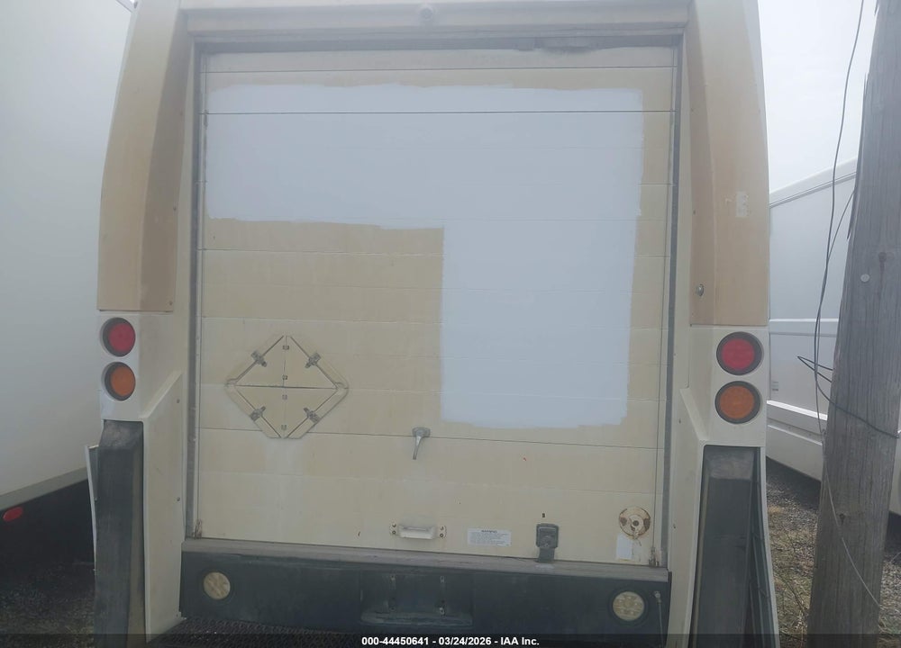 2013 ISUZU COMMERCIAL VAN VIN: JALB4T172D7W00833