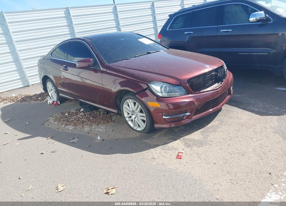 2015 MERCEDES-BENZ C 250 VIN: WDDGJ4HB5FG355812
