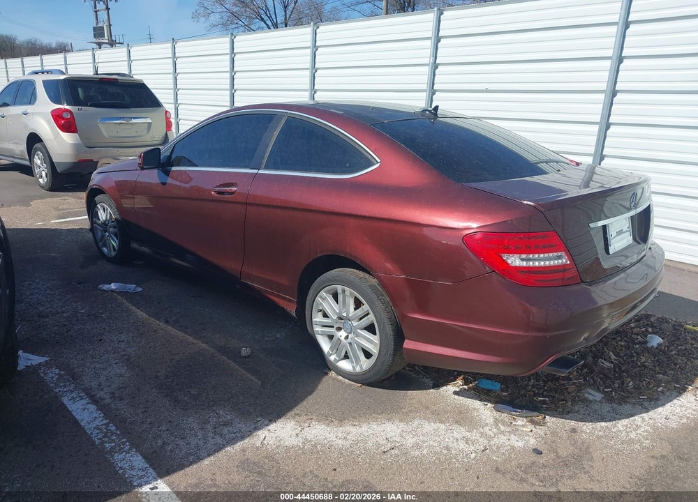 2015 MERCEDES-BENZ C 250 VIN: WDDGJ4HB5FG355812