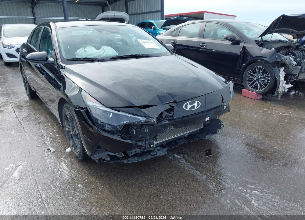 2022 HYUNDAI ELANTRA SEL VIN: KMHLM4AG2NU291388