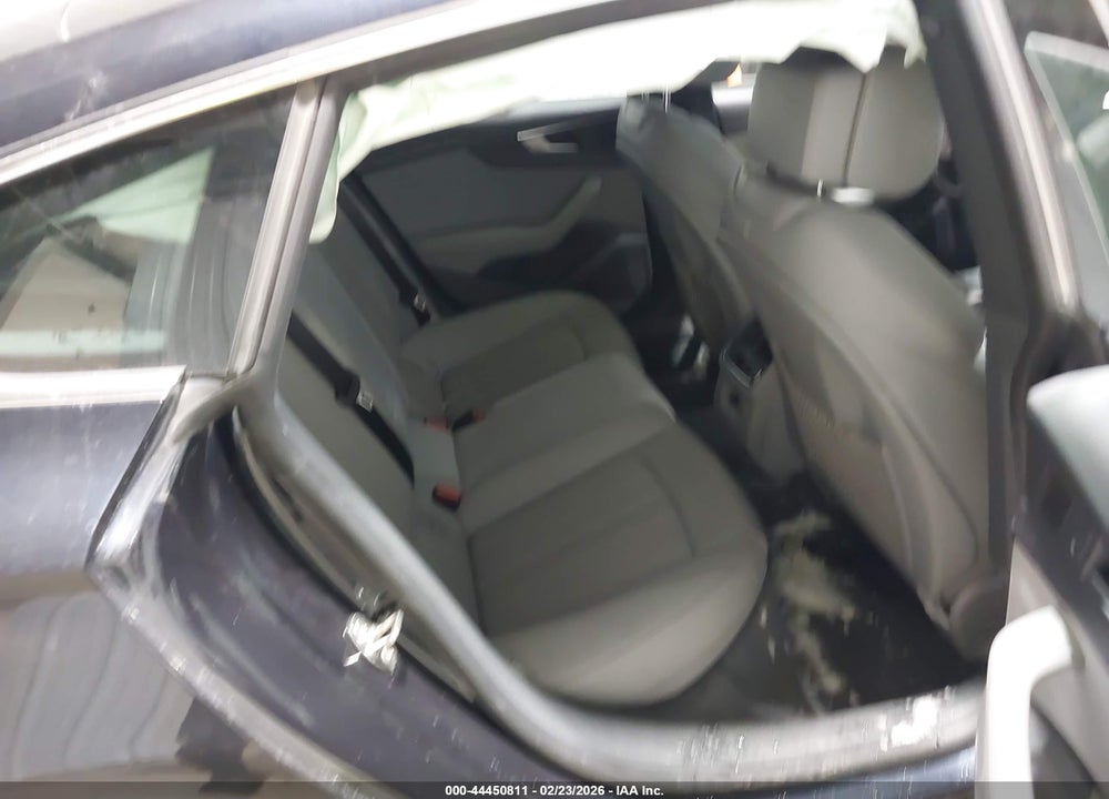 2018 AUDI A5 2.0T PREMIUM VIN: WAUFNCF5XJA092050