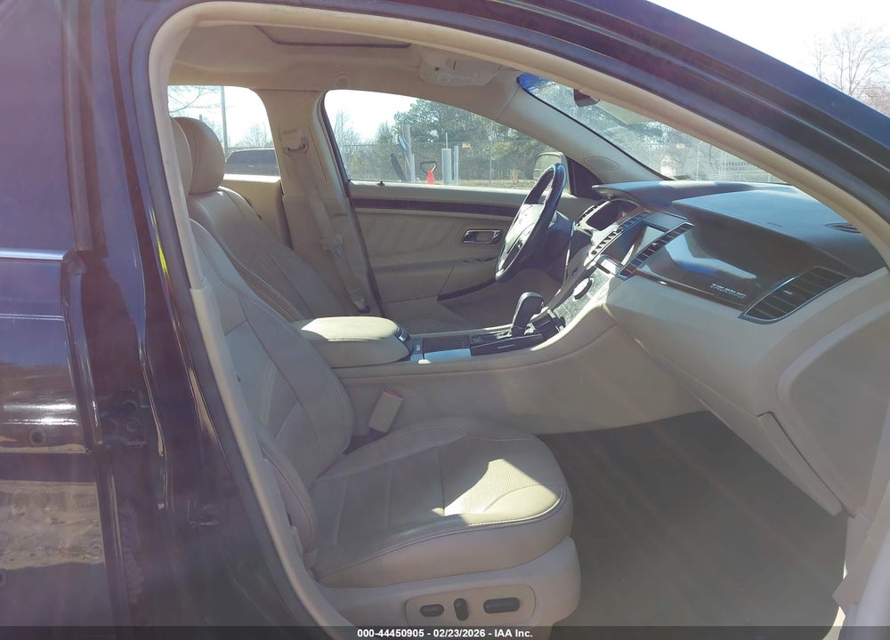 2013 FORD TAURUS VIN: 1FAHP2F80DG142228