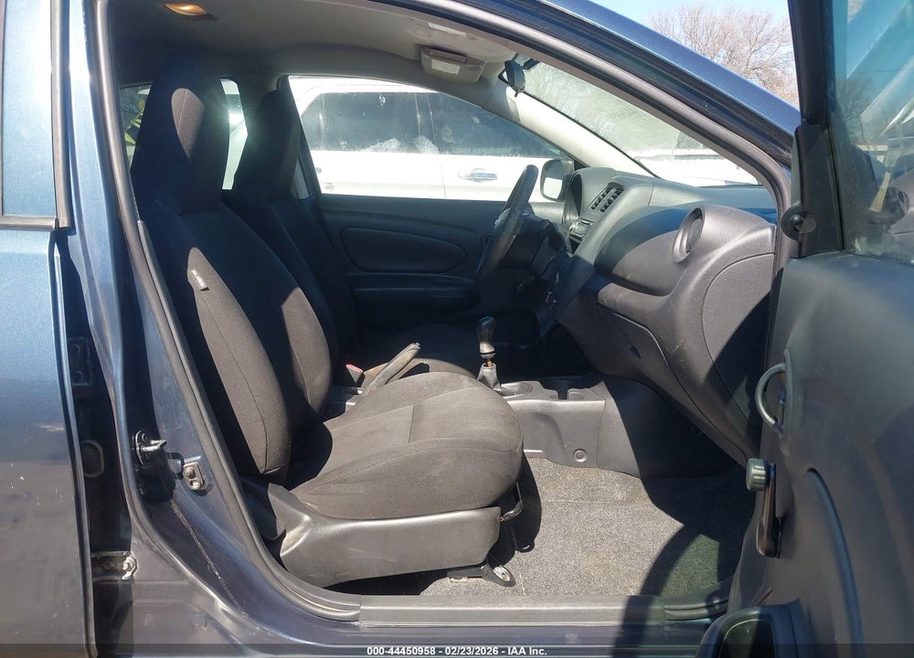 2015 NISSAN VERSA 1.6 S VIN: 3N1CN7AP0FL917652