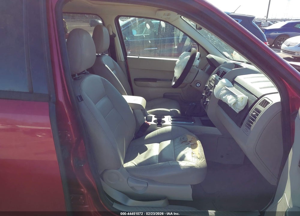 2008 FORD ESCAPE XLT VIN: 1FMCU031X8KE21287