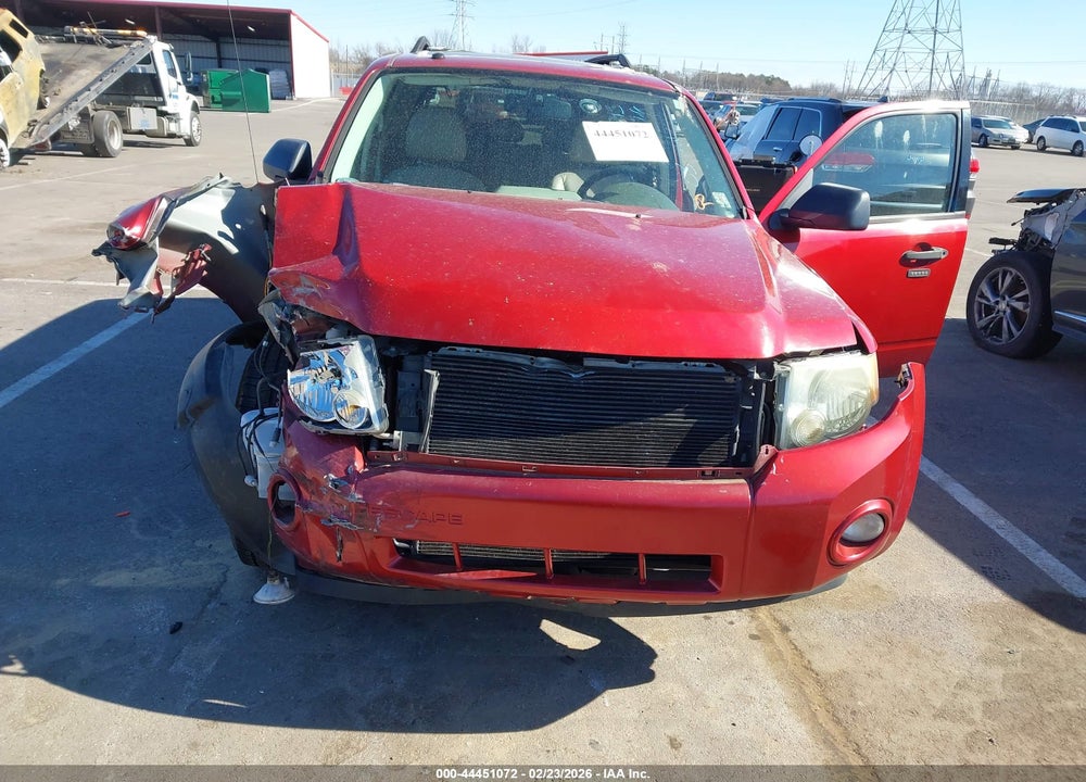 2008 FORD ESCAPE XLT VIN: 1FMCU031X8KE21287