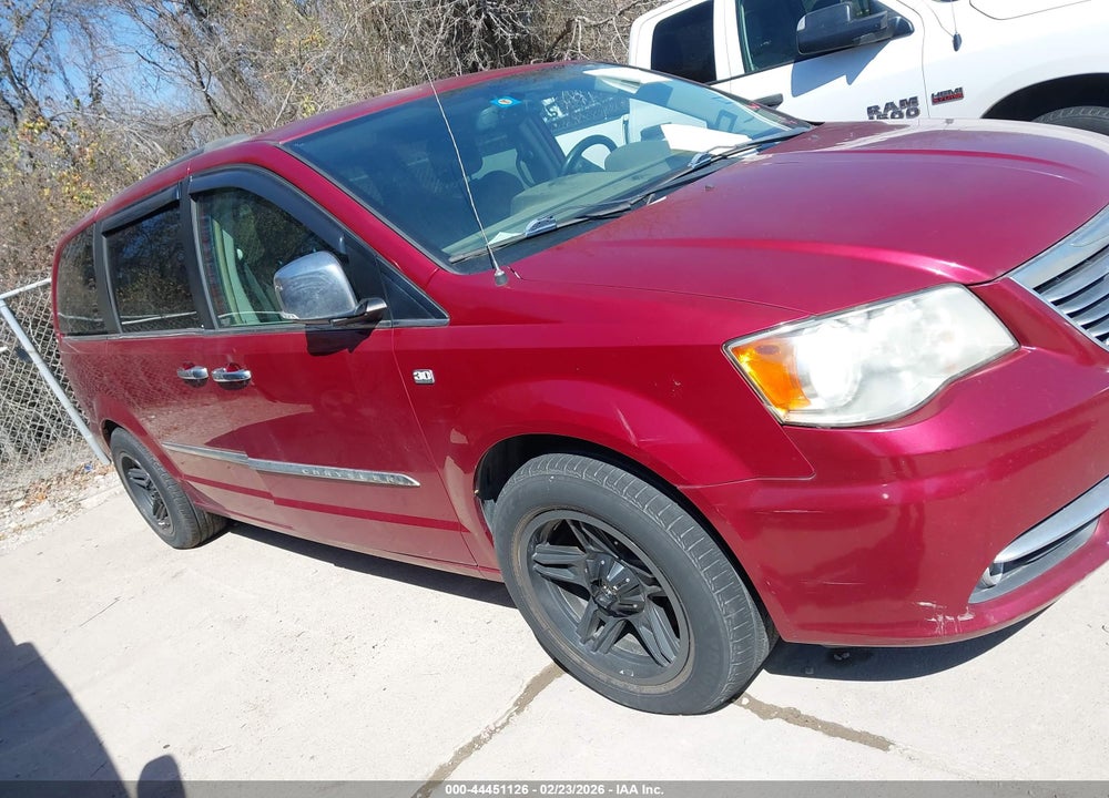 2014 CHRYSLER TOWN & COUNTRY TOURING-L 30TH ANNIVERSARY VIN: 2C4RC1CG2ER313349