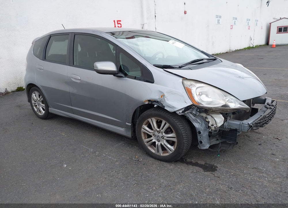 2010 HONDA FIT SPORT VIN: JHMGE8H45AC015985