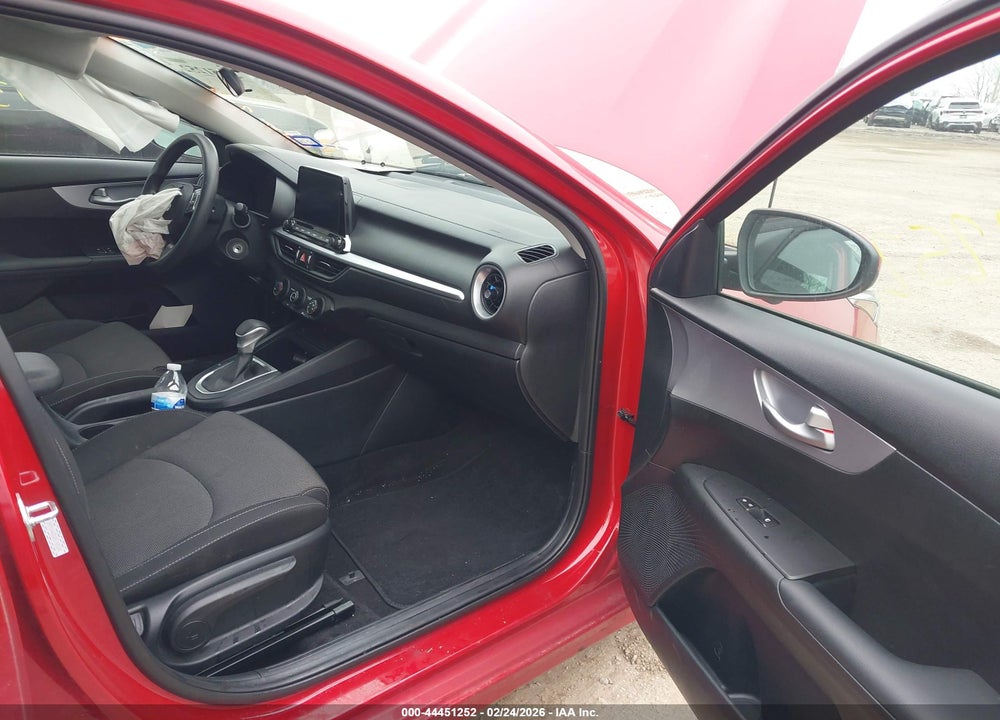 2024 KIA FORTE LXS VIN: 3KPF24AD0RE764349