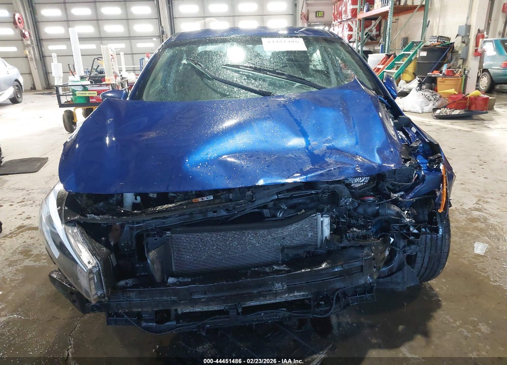 2018 KIA FORTE LX VIN: 3KPFK4A75JE189051