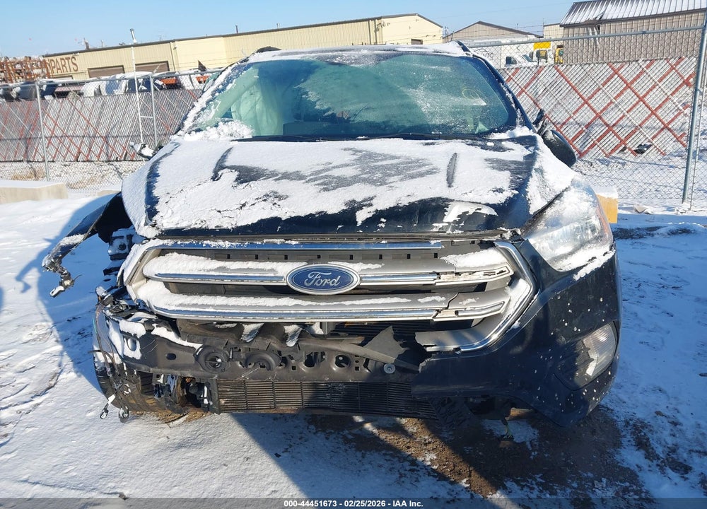 2018 FORD ESCAPE SE VIN: 1FMCU9GD7JUC90225
