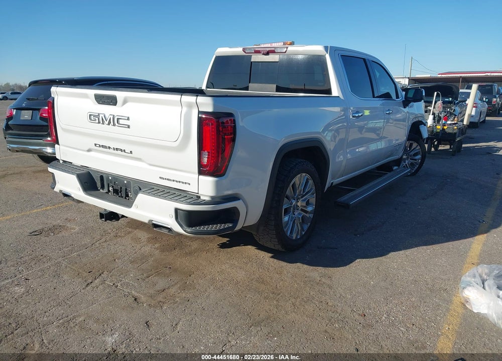 2020 GMC SIERRA 1500 4WD  SHORT BOX DENALI VIN: 3GTU9FEL2LG401224