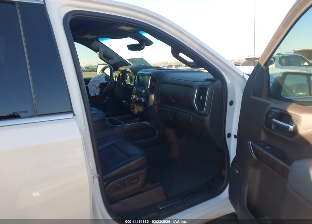 2020 GMC SIERRA 1500 4WD  SHORT BOX DENALI VIN: 3GTU9FEL2LG401224