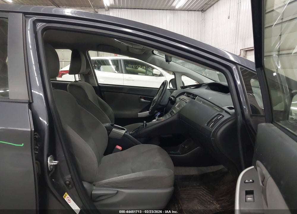 2013 TOYOTA PRIUS PLUG-IN VIN: JTDKN3DP2D3040653
