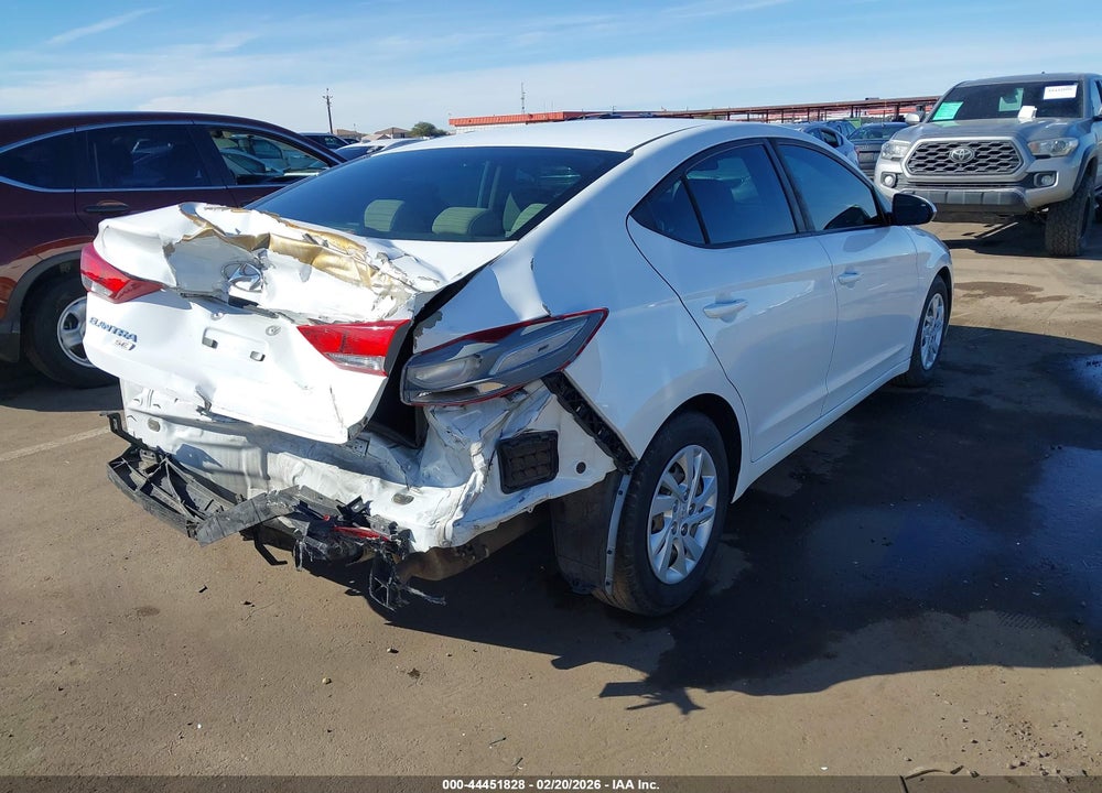 2018 HYUNDAI ELANTRA SE VIN: 5NPD74LF9JH276654
