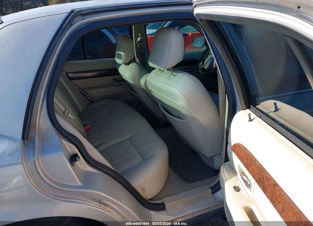 2008 MERCURY GRAND MARQUIS LS VIN: 2MEFM75V18X656778
