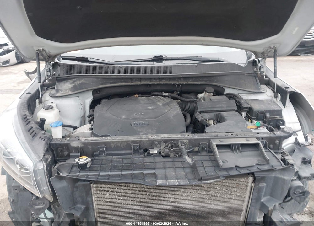 2020 KIA SORENTO 3.3L LX VIN: 5XYPG4A54LG612924