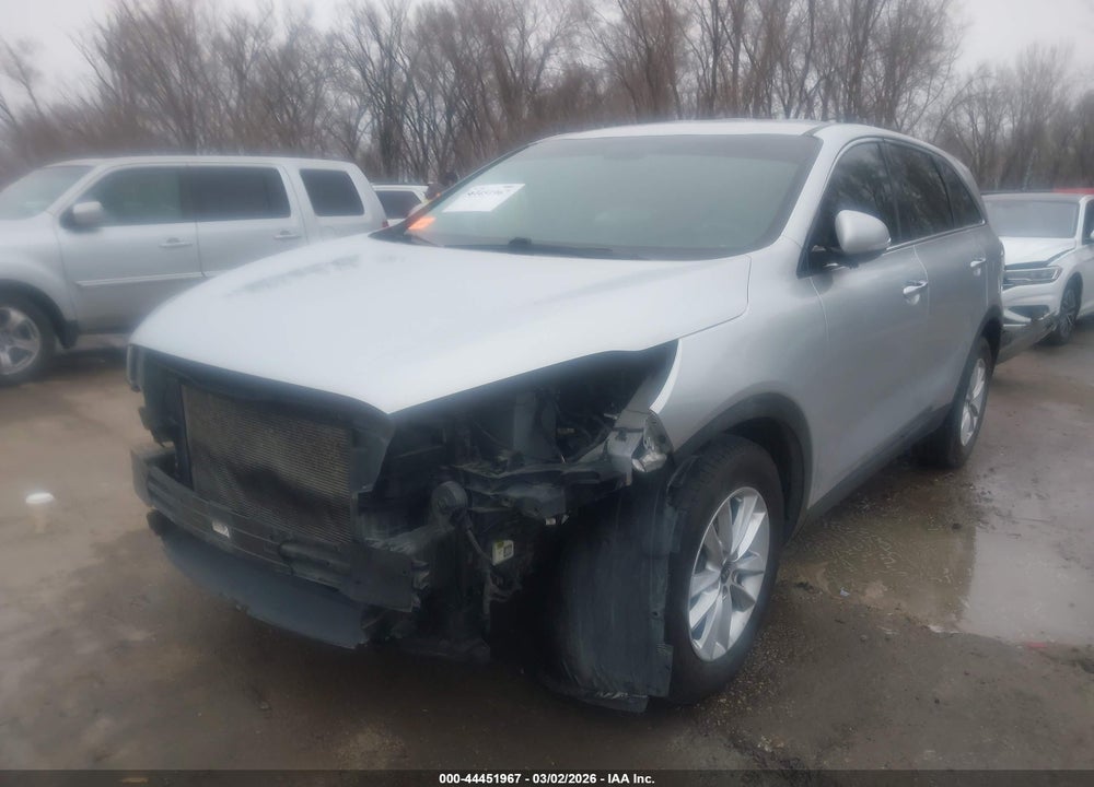 2020 KIA SORENTO 3.3L LX VIN: 5XYPG4A54LG612924
