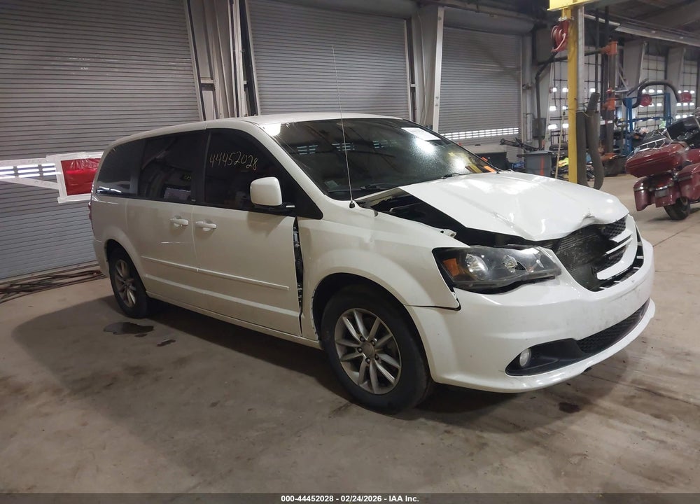 2014 DODGE GRAND CARAVAN R/T VIN: 2C4RDGEG1ER203096
