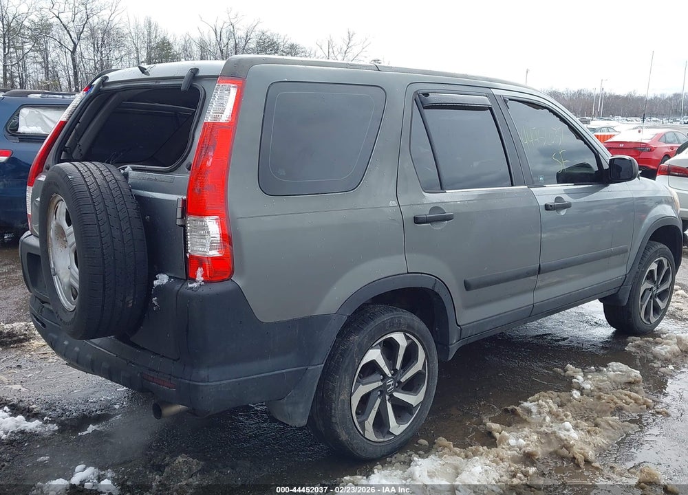 2006 HONDA CR-V LX VIN: SHSRD68556U405627