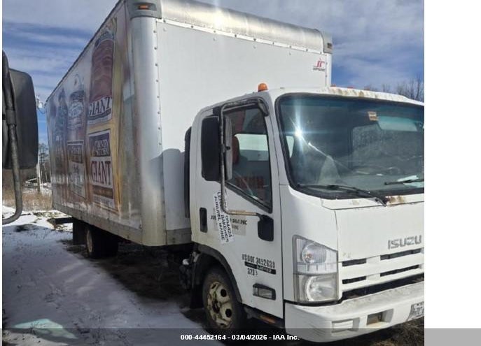 2013 ISUZU NPR VIN: 54DB4W1C8DS803203