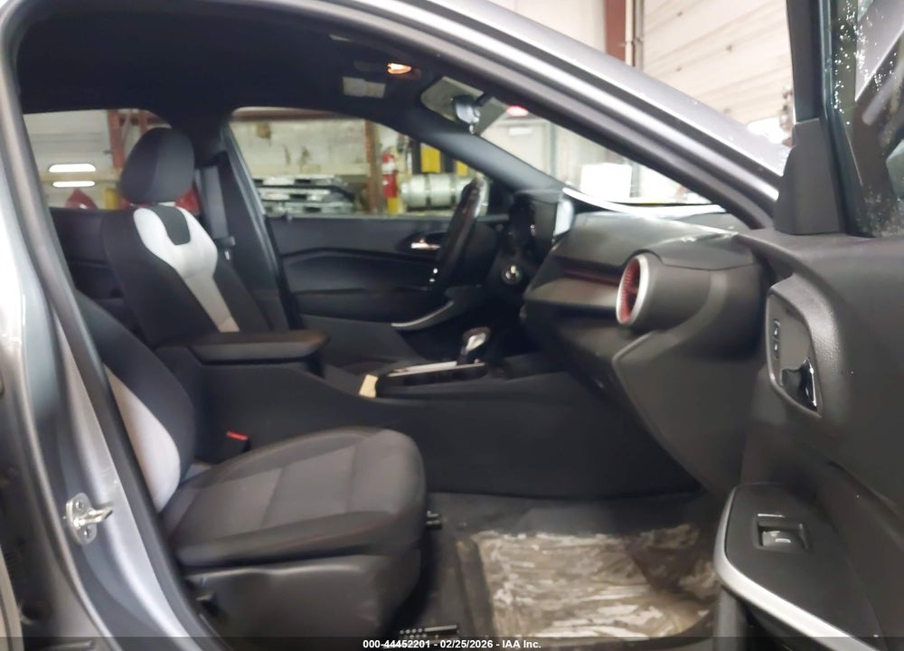 2024 CHEVROLET TRAX FWD 1RS VIN: KL77LGE21RC127213