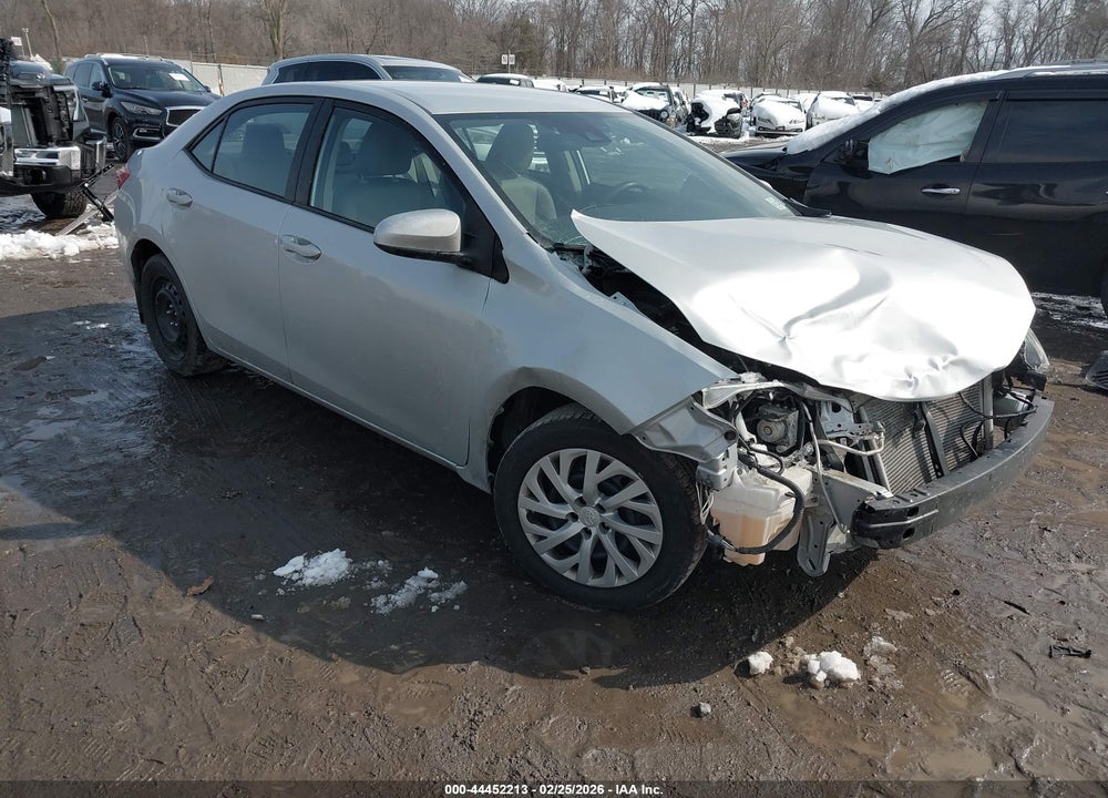 2018 TOYOTA COROLLA LE VIN: 2T1BURHE6JC105554