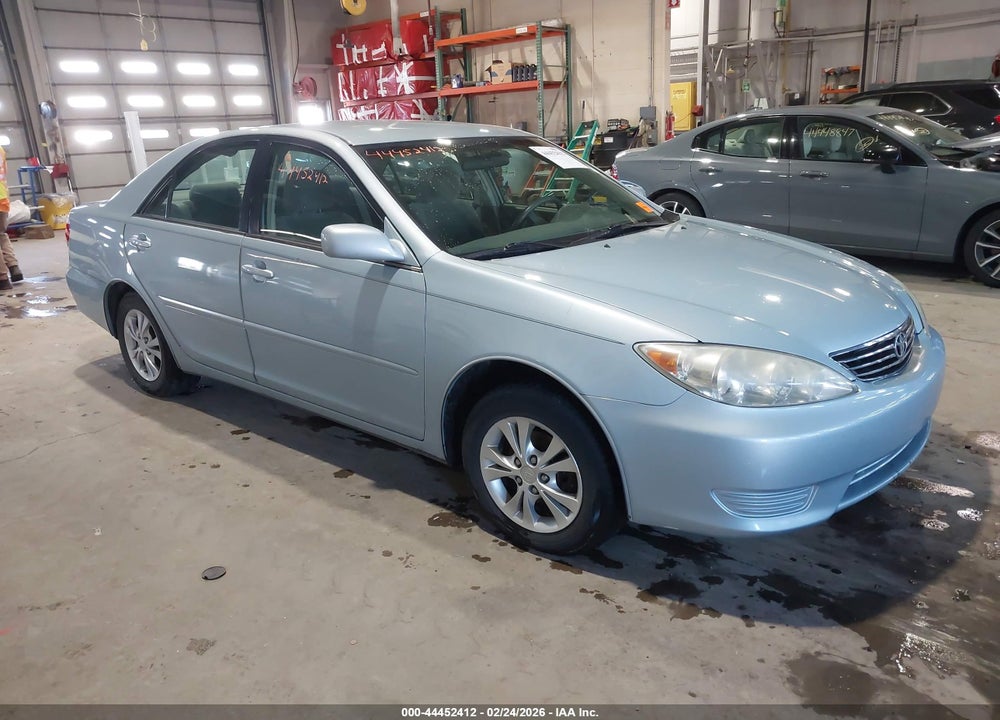 2005 TOYOTA CAMRY LE V6 VIN: 4T1BF32K35U596546