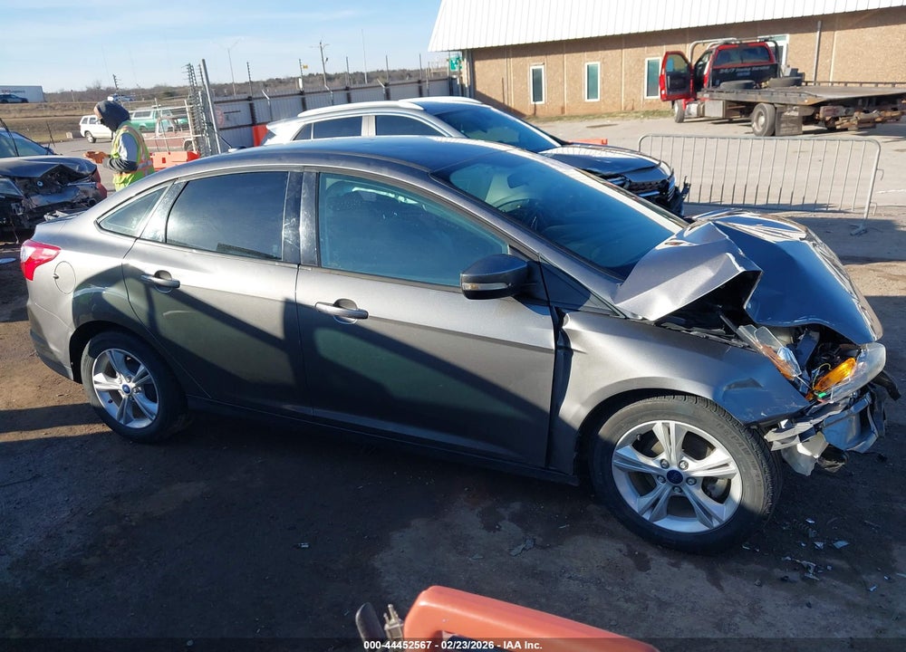 2014 FORD FOCUS SE VIN: 1FADP3F28EL442723