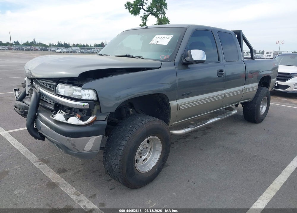 2001 CHEVROLET SILVERADO 1500 LS VIN: 2GCEK19T011340127