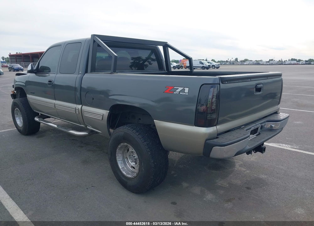 2001 CHEVROLET SILVERADO 1500 LS VIN: 2GCEK19T011340127
