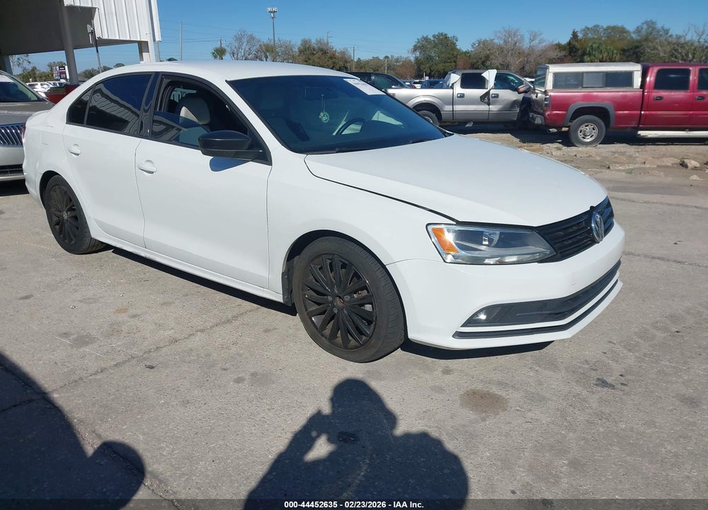 2016 VOLKSWAGEN JETTA 1.8T SPORT VIN: 3VWD17AJ2GM267269
