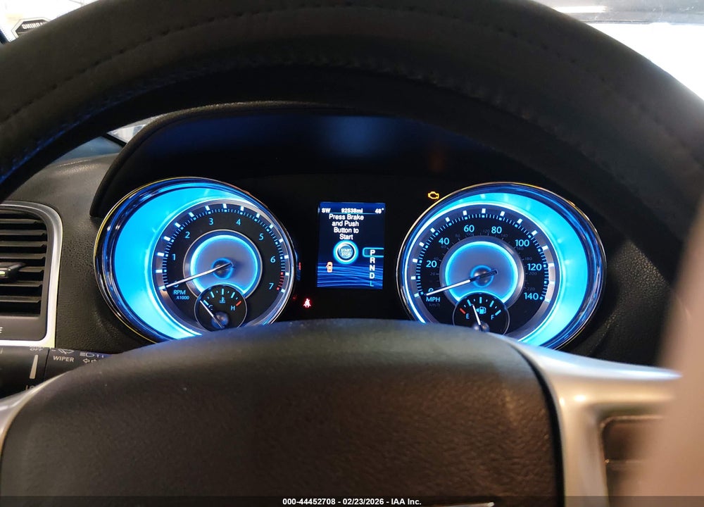 2014 CHRYSLER 300 VIN: 2C3CCAAG5EH278535