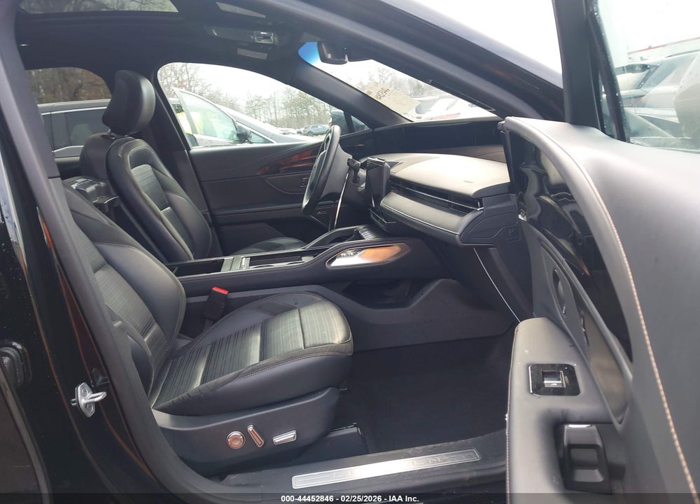 2024 LINCOLN NAUTILUS RESERVE VIN: 5LMPJ8K41RJ850813