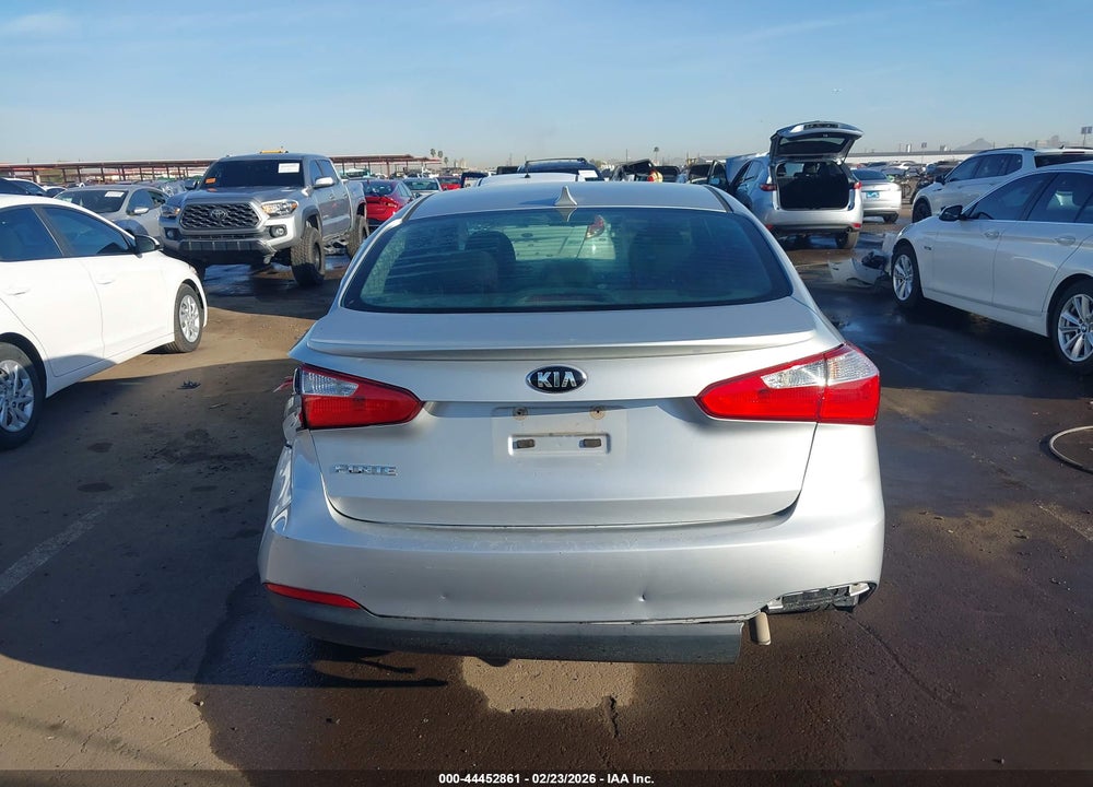 2016 KIA FORTE LX VIN: KNAFK4A65G5495918