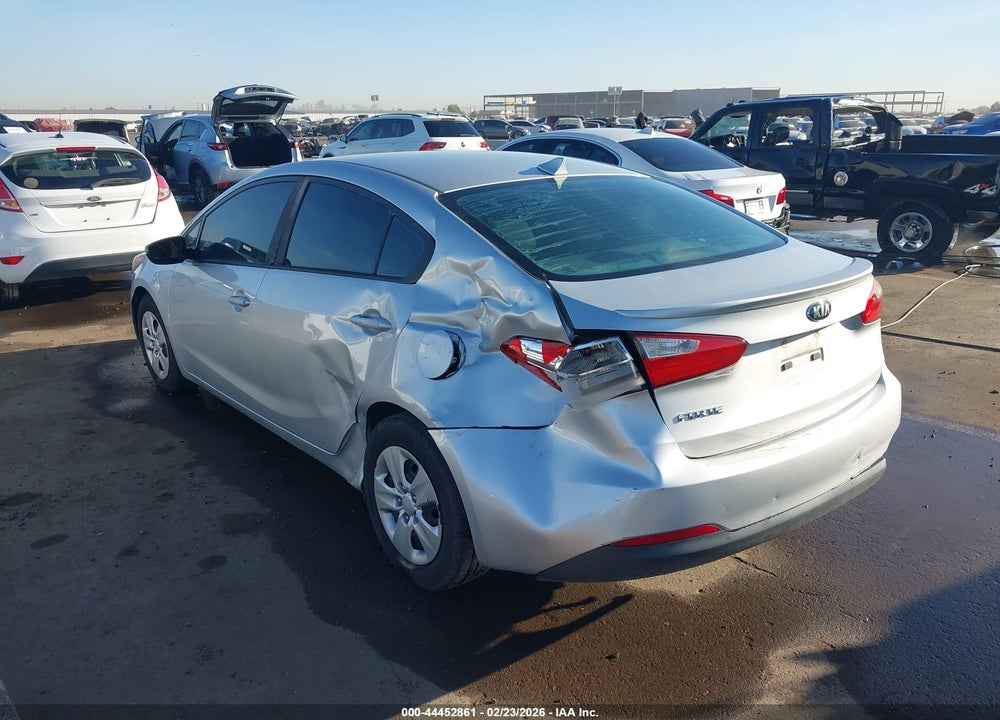 2016 KIA FORTE LX VIN: KNAFK4A65G5495918