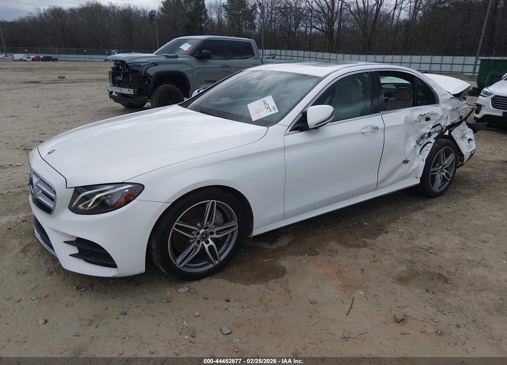 2019 MERCEDES-BENZ E 300 VIN: WDDZF4JB3KA525229