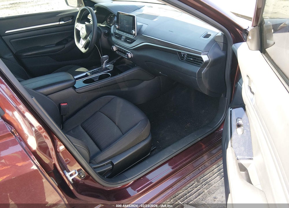 2023 NISSAN ALTIMA SV FWD VIN: 1N4BL4DV1PN375234