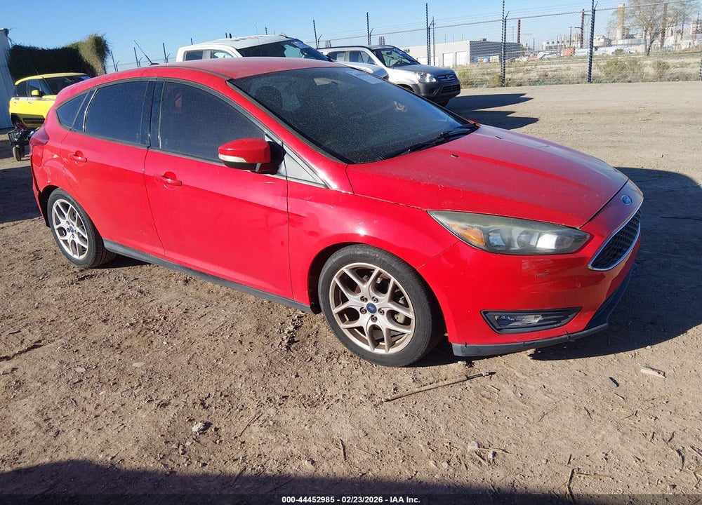 2015 FORD FOCUS SE VIN: 1FADP3K28FL326512